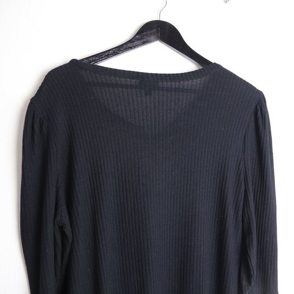 Torrid Light Weight Rib Hacci 3/4 Sleeve Henley Deep Black Top Plus Size 1X - Picture 7 of 7